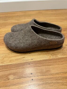 Stegmann Brown Felt Clog Mules - Women's Slip-On Comfort